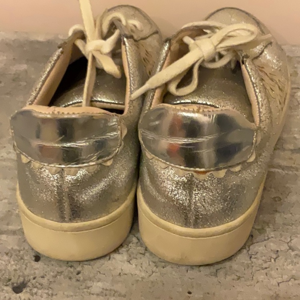 Loeffler Randal Elliot Ric Rac Silver Sneakers - Picture 5 of 11